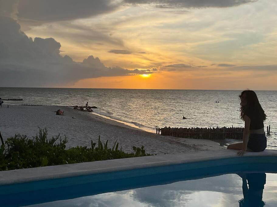 La Casa Amarilla Frente Al Mar Villa Chelem Luaran gambar
