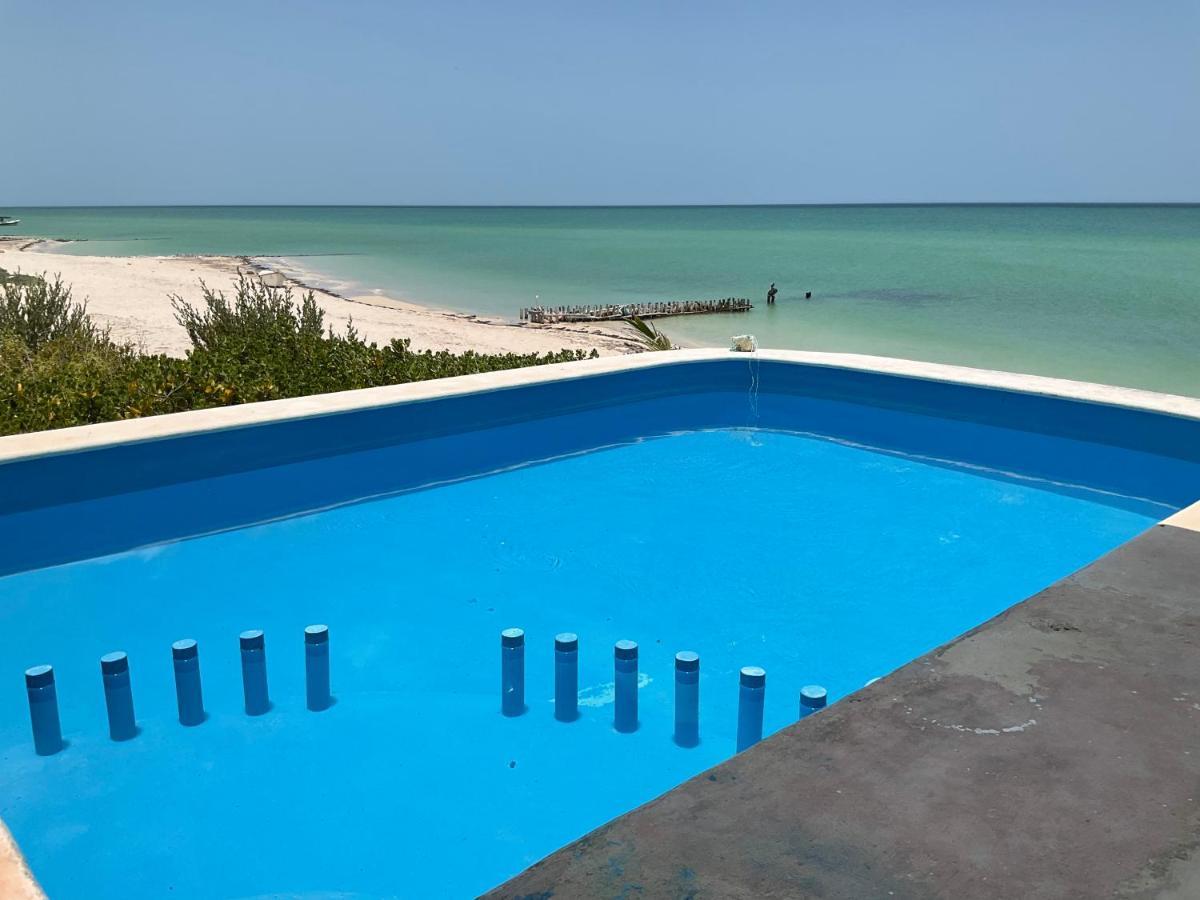 La Casa Amarilla Frente Al Mar Villa Chelem Luaran gambar