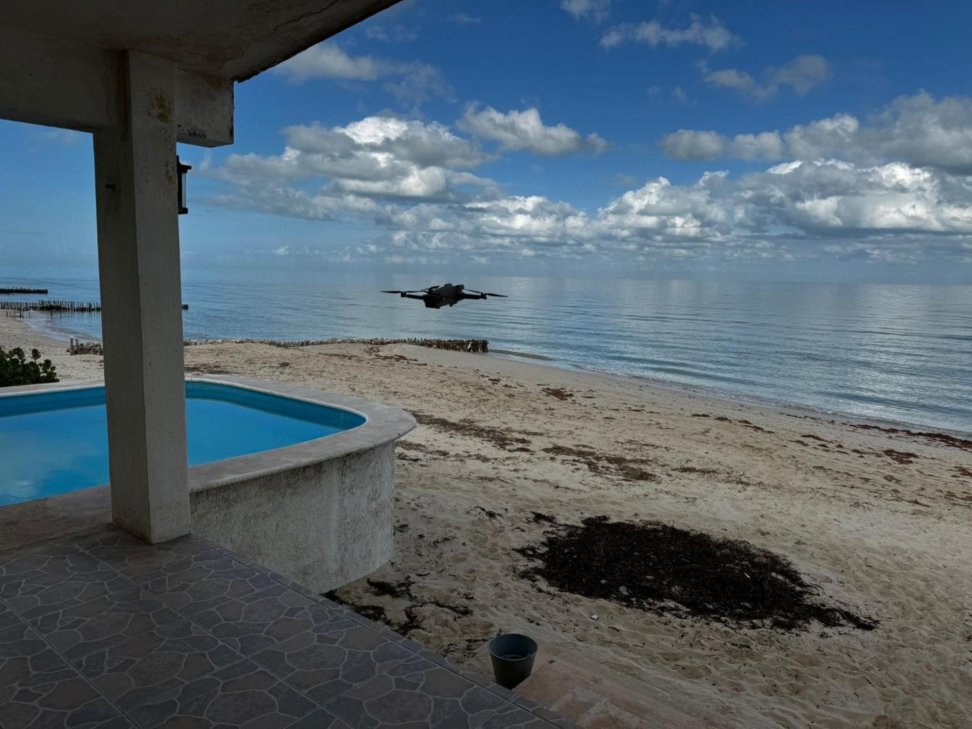 La Casa Amarilla Frente Al Mar Villa Chelem Luaran gambar